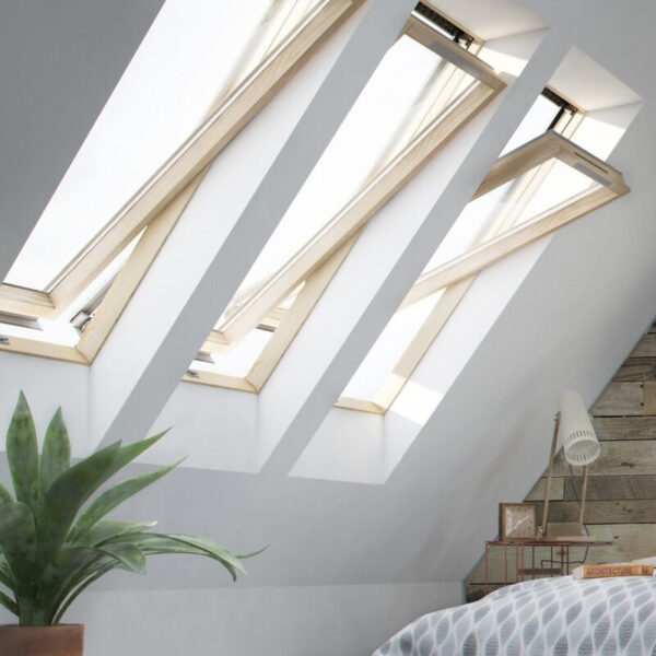 Liteleader Ecolite+ Centre Pivot Roof Window Pine Finish - Image 6